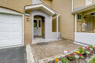 5960 Chidham Crescent, Mississauga, ON L5N 2R9, Canada, ,  