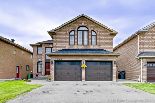 7350 Black Walnut Trail, Mississauga, ON L5N 7M3, Canada, ,  