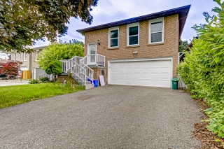 581 Hayward Crescent, Milton, ON L9T 4T8, Canada, ,  