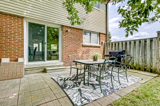 21 Kingham Rd, Acton, ON L7J 1S4, Canada, ,  