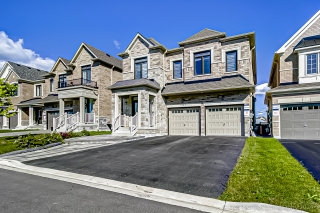 39 Tesla Cres, East Gwillimbury, ON L9N 1M8, Canada, ,  