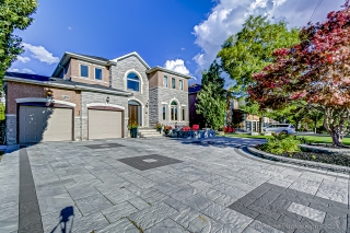 6243 Mulberry Crescent, Mississauga, ON L5V 1B7, Canada, ,  