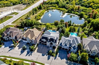 36 Louvre Cir, Brampton, ON L6P 1W2, Canada, ,  