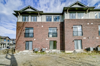 Unit 48-185 Bedrock Dr, Hamilton, ON L8J 1X5, Canada, ,  