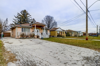 40 Parent Ave, North York, ON M3M 1Z7, Canada, ,  