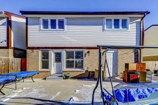 23 Pumfrey Crescent, Etobicoke, ON M9V 4L5, Canada, ,  