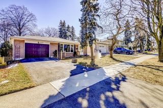 1582 Wavell Crescent, Mississauga, ON L4X 1X1, Canada, ,  