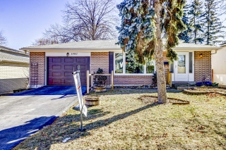 1582 Wavell Crescent, Mississauga, ON L4X 1X1, Canada, ,  