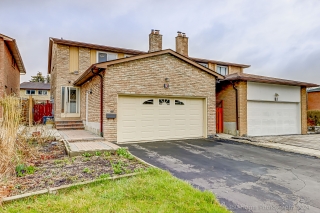 3 Upton Crescent, Markham, ON L3R 3T3, Canada, ,  