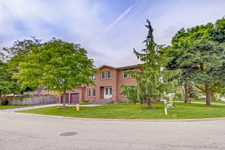 26 Smithy St, Markham, ON L3P 6M6, Canada, ,  