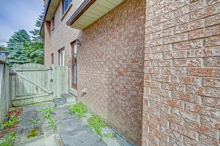 26 Smithy St, Markham, ON L3P 6M6, Canada, ,  