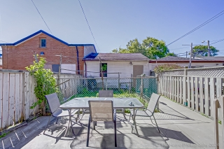 159 Yarmouth Rd, Toronto, ON M6G 1X3, Canada, ,  