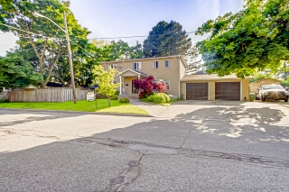 47 Harlow Crescent, Etobicoke, ON M9V 2Y7, Canada, ,  