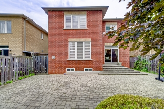 151 Russell Jarvis Dr, Markham, ON L3S 4L2, Canada, ,  