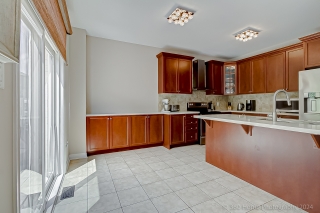 139 Mintwood Rd, Vaughan, ON L4J 0G5, Canada, ,  