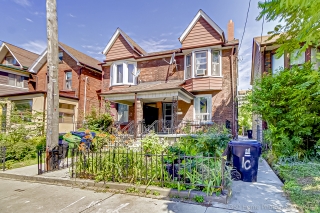 10 Burnfield Ave, Toronto, ON M6G 1Y5, Canada, ,  