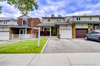 4074 Bishopstoke Ln, Mississauga, ON L4Z 1M6, Canada, ,  