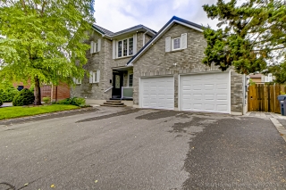 158 Hanson Rd, Mississauga, ON L5B 2E4, Canada, ,  