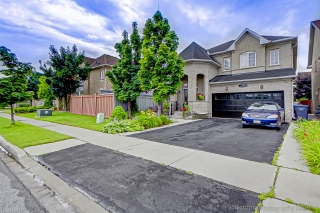 12 Helman Rd, Brampton, ON L6R 0R6, Canada, ,  