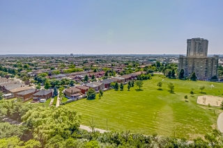 Unit 1701-400 Webb Dr, Mississauga, ON L5B 3Z7, Canada, ,  