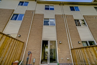 Unit 40-3646 Kingston Rd, Toronto, ON M1M 1R9, Canada, ,  