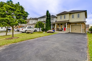 571 Blythwood Square, Oshawa, ON L1K 2R7, Canada, ,  