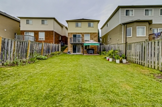 571 Blythwood Square, Oshawa, ON L1K 2R7, Canada, ,  