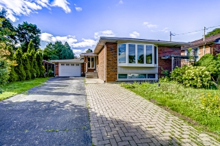 30 Fallowfield Rd, Etobicoke, ON M9W 2W2, Canada, ,  