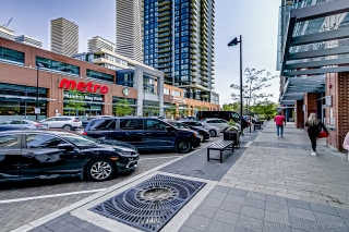 Unit 3502-2220 Lake Shore Blvd W, Toronto, ON M8V 0C1, Canada, ,  