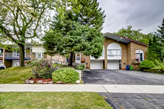 78 Clancy Dr, North York, ON M2J 2V8, Canada, ,  