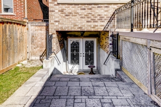 34 Danpatrick Dr, Richmond Hill, ON L4S 2S7, Canada, ,  