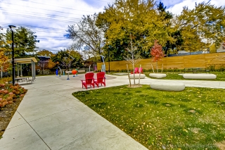 40 Ed Clark Gdns, Toronto, ON M6N 0B5, Canada, ,  