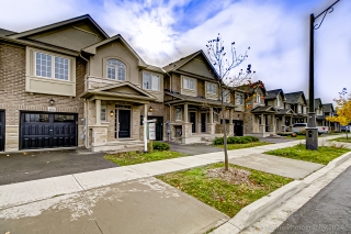 400 Threshing Mill Blvd., Oakville, ON L6H 7H5, Canada, ,  