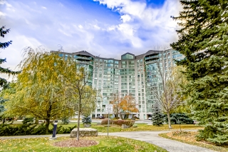 Unit 1011-7805 Bayview Ave, Markham, ON L3T 7P7, Canada, ,  