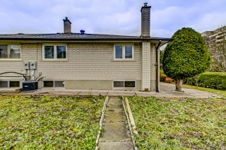 70 Council Crescent, Toronto, ON M3J 1J6, Canada, ,  