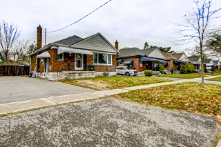 96 Oakes Ave, Oshawa, ON L1G 6C6, Canada, ,  