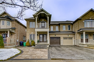 10 Needletree Dr, Brampton, ON L6P 3L8, Canada, ,  