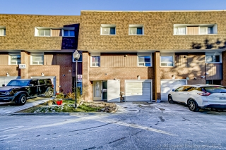 Unit 62-464 Silverstone Dr, Toronto, ON M9V 3K8, Canada, ,  