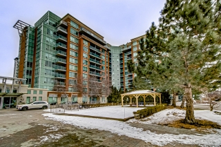 Unit 112-62 Suncrest Blvd, Markham, ON L3T 7Y6, Canada, ,  