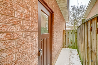 1864 Roy Ivor Crescent, Mississauga, ON L5L 3N8, Canada, ,  