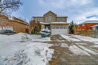 258 Landsbridge St, Bolton, ON L7E 1W8, Canada, ,  