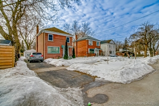 39 Leahurst Dr, Toronto, ON M1L 2C5, Canada, ,  