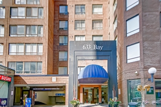 Unit 1703-633 Bay St., Toronto, ON M5G 2G4, Canada, ,  